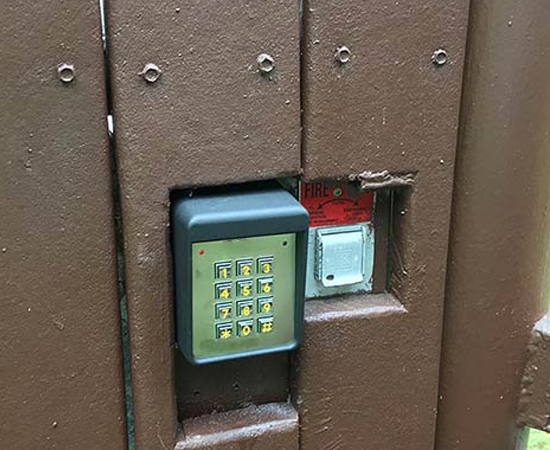 best gate repair Toluca Lake